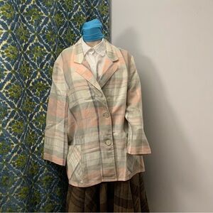 Vintage | Linen soft plaid blazer | Big pockets and button up